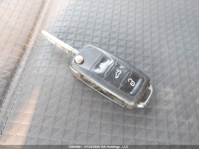2015 Volkswagen Jetta 2.0l Trendline/2.0l Trendline+ მანქანა იყიდება აუქციონზე, vin: 3VW1K7AJ7FM277665, აუქციონის ნომერი: 12664561