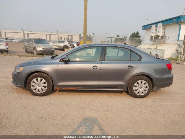 2015 Volkswagen Jetta 2.0l Trendline/2.0l Trendline+ მანქანა იყიდება აუქციონზე, vin: 3VW1K7AJ7FM277665, აუქციონის ნომერი: 12664561