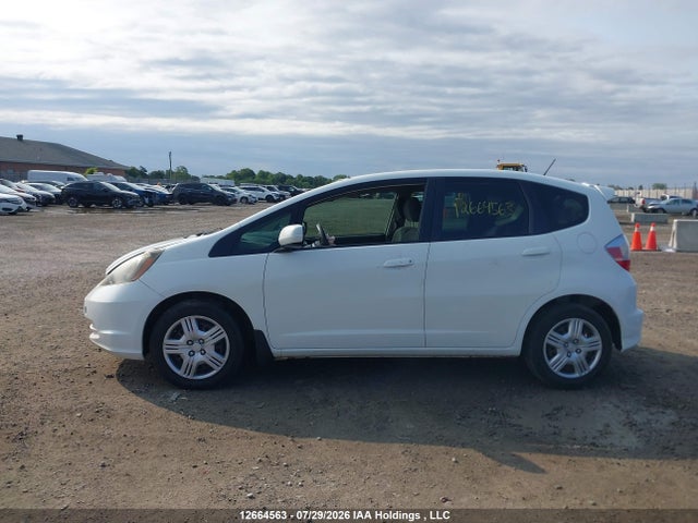 12664563 :رقم المزاد ، LUCGE8H54D3006043 vin ، 2013 Honda Fit Lx مزاد بيع