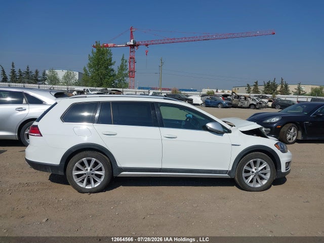 3VWM17AU7KM518676 Volkswagen Golf Alltrack 1.8 Tsi Execline/1.8 Tsi Highline