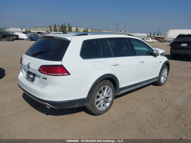 3VWM17AU7KM518676 Volkswagen Golf Alltrack 1.8 Tsi Execline/1.8 Tsi Highline
