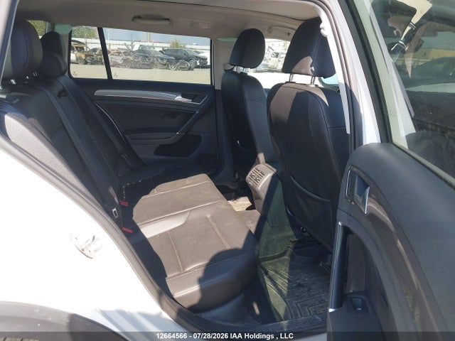 3VWM17AU7KM518676 Volkswagen Golf Alltrack 1.8 Tsi Execline/1.8 Tsi Highline