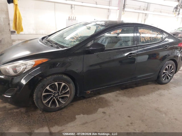 Продажа на аукционе авто 2013 Hyundai Elantra L, vin: 5NPDH4AE3DH301141, номер лота: 12664582