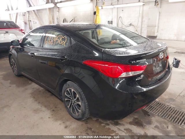 Продажа на аукционе авто 2013 Hyundai Elantra L, vin: 5NPDH4AE3DH301141, номер лота: 12664582