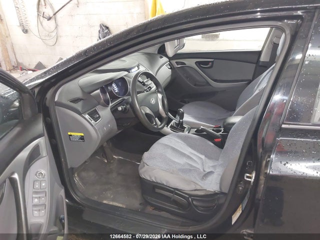 Продажа на аукционе авто 2013 Hyundai Elantra L, vin: 5NPDH4AE3DH301141, номер лота: 12664582