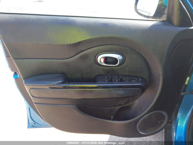 Продажа на аукционе авто 2015 Kia Soul Sx/sx Luxury, vin: KNDJX3A54F7228207, номер лота: 12664593