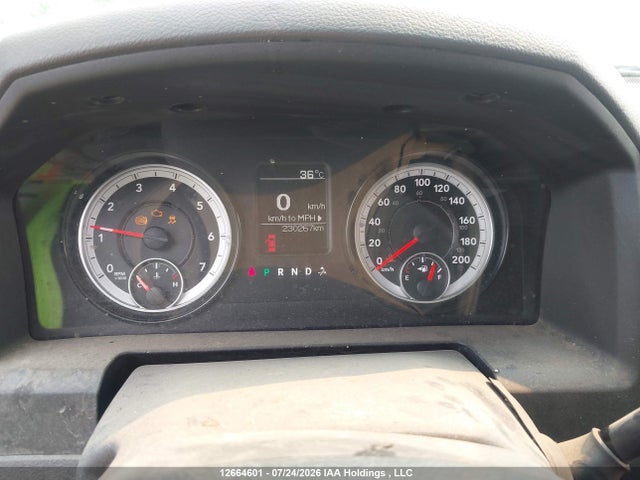 12664601 :رقم المزاد ، 3C6RR7KT2FG656709 vin ، 2015 Ram 1500 St مزاد بيع