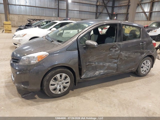 Продажа на аукционе авто 2013 Toyota Yaris, vin: JTDKTUD3XDD557220, номер лота: 12664606