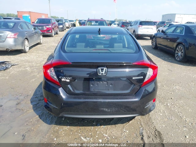 Auction sale of the 2017 Honda Civic Touring, vin: 2HGFC1F91HH103126, lot number: 12664616