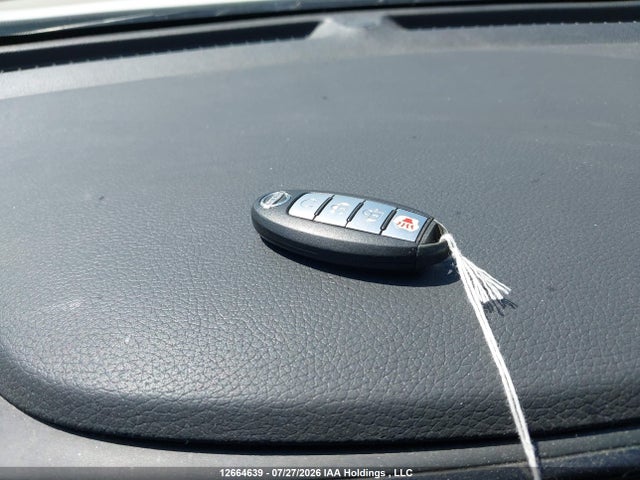 5N1AT2MV3HC755727 Nissan Rogue S/sl Platinum/sv