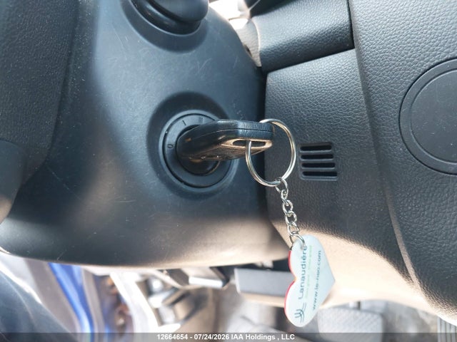 Honda FIT LX 2016 3HGGK5H55GM107902 Image 10