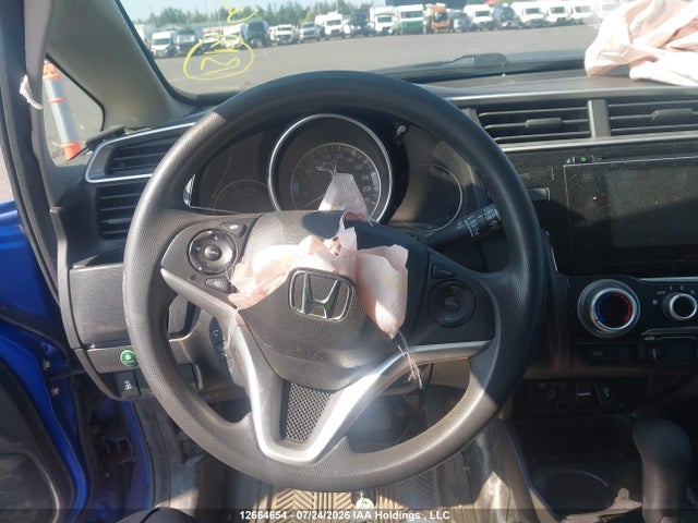 Honda FIT LX 2016 3HGGK5H55GM107902 Image 18