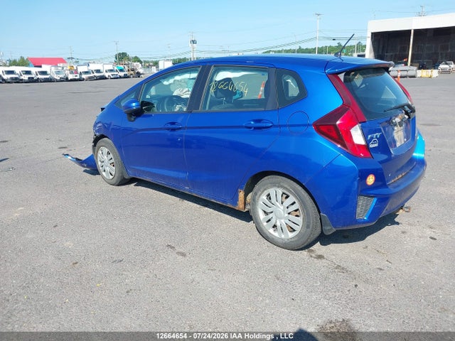 Honda FIT LX 2016 3HGGK5H55GM107902 Image 3