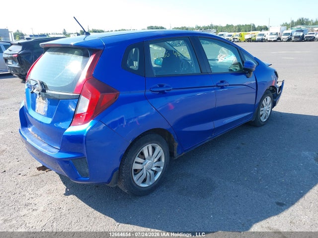 Honda FIT LX 2016 3HGGK5H55GM107902 Image 4