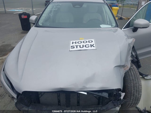 Aukcja sprzedaży 2022 Volvo Xc60 B6 Momentum, vin: LYV062RK5NB935068, numer aukcji: 12664678