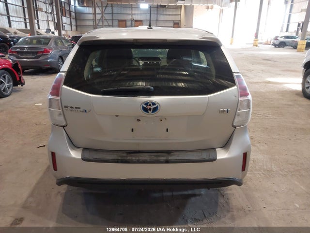 Toyota PRIUS V 2017 JTDZN3EU4HJ067924 Image 15