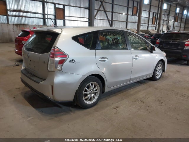 Toyota PRIUS V 2017 JTDZN3EU4HJ067924 Image 4