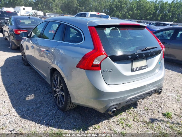 Volvo V60 2016 YV1902SR6G1294386 Image 3