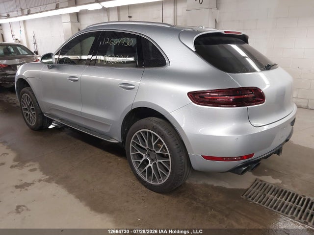 Porsche Macan 2017 WP1AG2A58HLB53224 Image 3