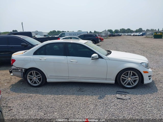 Aukcja sprzedaży 2013 Mercedes-benz C 300 4matic, vin: WDDGF8AB3DA757881, numer aukcji: 12664731