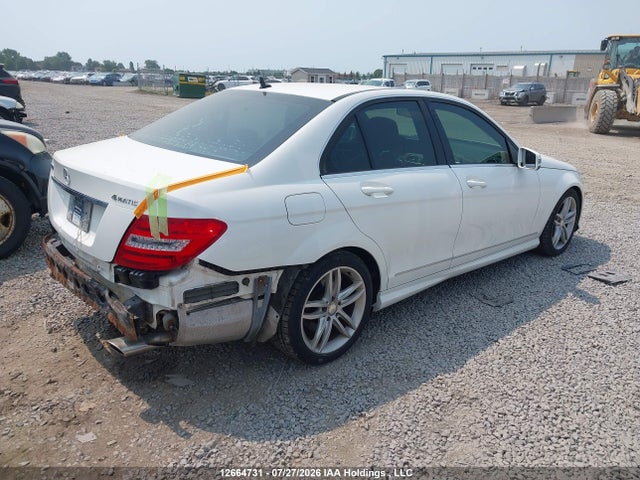Aukcja sprzedaży 2013 Mercedes-benz C 300 4matic, vin: WDDGF8AB3DA757881, numer aukcji: 12664731
