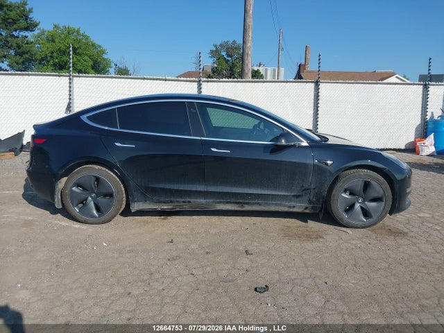 Tesla Model 3 Long Range/mid Range/standard Range/standard Range Plus 2019 5YJ3E1EA2KF422555 Image 13