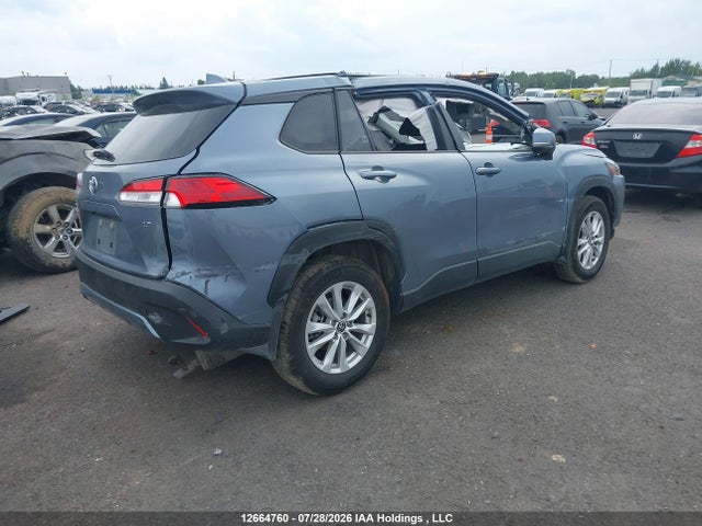 Toyota Corolla Cross Le 2024 7MUCAAAG2RV115923 Image 4