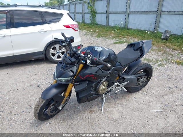 ZDMFAKNW8NB008234 Ducati Streetfighter V4/v4s
