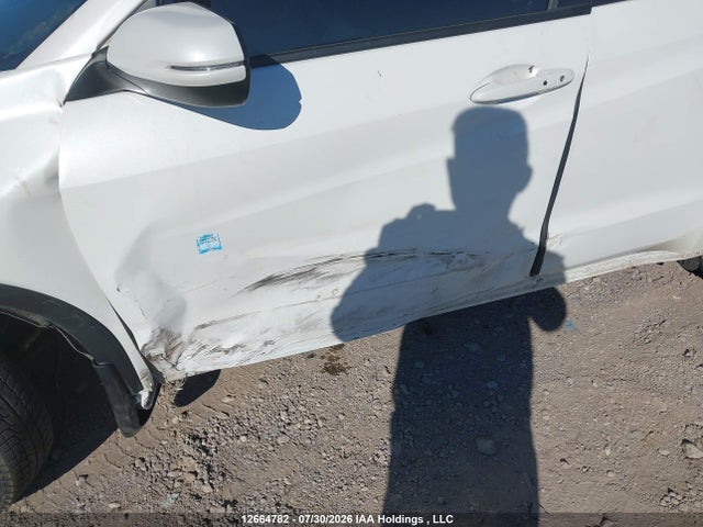 Honda HR-V 2016 3CZRU6H56GM105366 Image 6