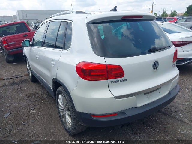 2017 Volkswagen Tiguan მანქანა იყიდება აუქციონზე, vin: WVGMV7AX1HK034404, აუქციონის ნომერი: 12664799