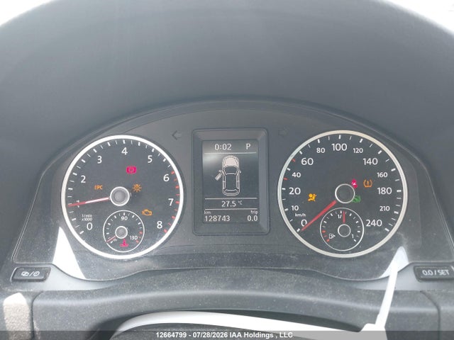 2017 Volkswagen Tiguan მანქანა იყიდება აუქციონზე, vin: WVGMV7AX1HK034404, აუქციონის ნომერი: 12664799