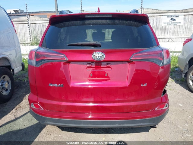 Toyota RAV4 LE 2018 2T3ZFREV1JW492128 Image 16