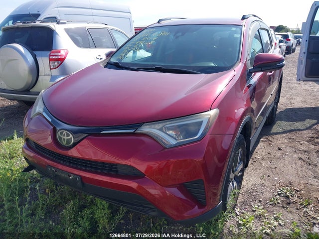 Toyota RAV4 LE 2018 2T3ZFREV1JW492128 Image 2