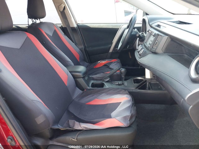 Toyota RAV4 LE 2018 2T3ZFREV1JW492128 Image 5