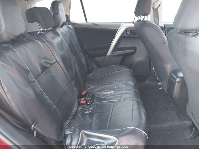 Toyota RAV4 LE 2018 2T3ZFREV1JW492128 Image 8