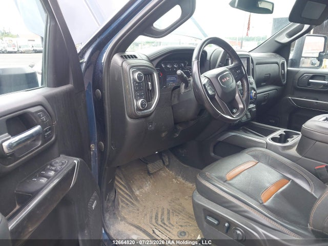 12664820 :رقم المزاد ، 1GT19PEY0NF242521 vin ، 2022 Gmc Sierra K2500 At4 مزاد بيع