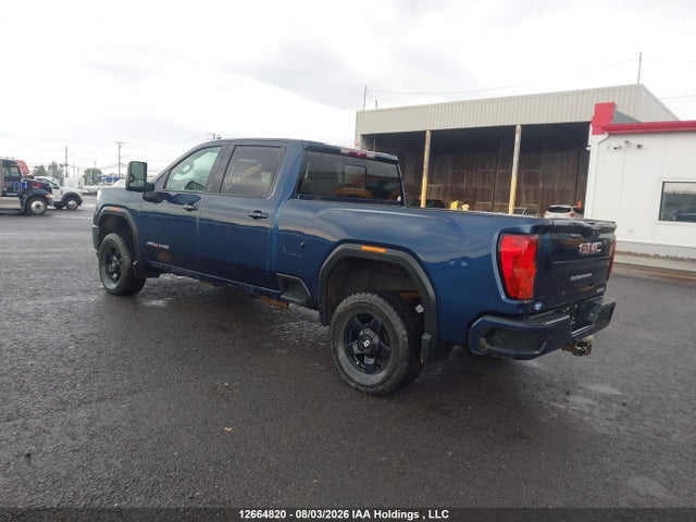 12664820 :رقم المزاد ، 1GT19PEY0NF242521 vin ، 2022 Gmc Sierra K2500 At4 مزاد بيع