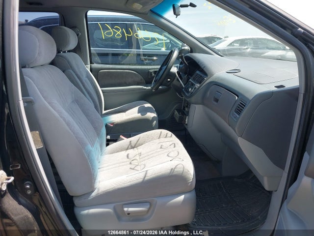 12664861 :رقم المزاد ، 4T3ZF13CXYU190057 vin ، 2000 Toyota Sienna Le/xle مزاد بيع
