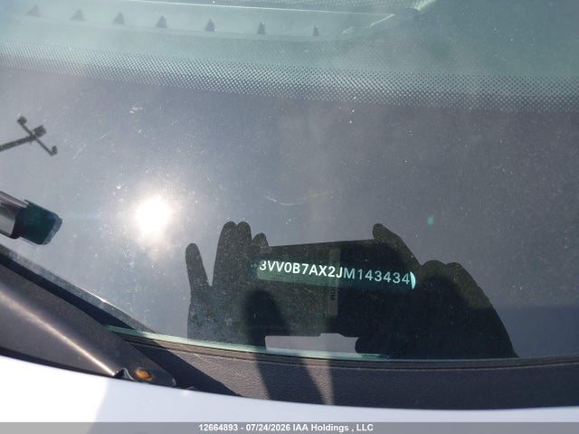 Продаж на аукціоні авто 2018 Volkswagen Tiguan Trendline, vin: 3VV0B7AX2JM143434, номер лоту: 12664893