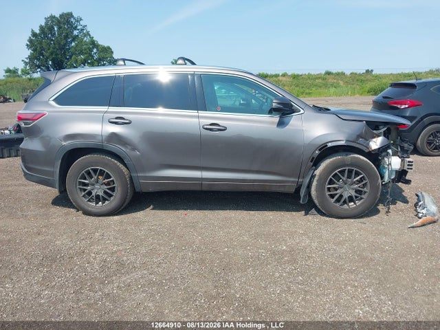 Aukcja sprzedaży 2015 Toyota Highlander Limited/ltd Platinum, vin: 5TDDKRFH1FS101812, numer aukcji: 12664910