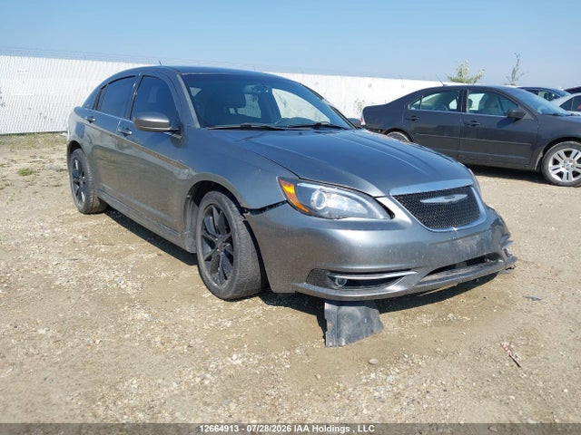 2013 Chrysler 200 მანქანა იყიდება აუქციონზე, vin: 1C3CCBHG4DN719198, აუქციონის ნომერი: 12664913