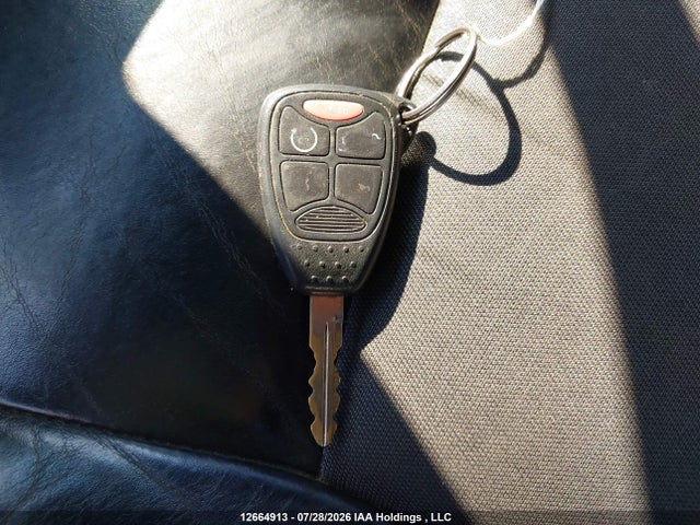 2013 Chrysler 200 მანქანა იყიდება აუქციონზე, vin: 1C3CCBHG4DN719198, აუქციონის ნომერი: 12664913