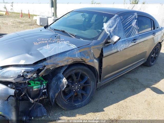 2013 Chrysler 200 მანქანა იყიდება აუქციონზე, vin: 1C3CCBHG4DN719198, აუქციონის ნომერი: 12664913