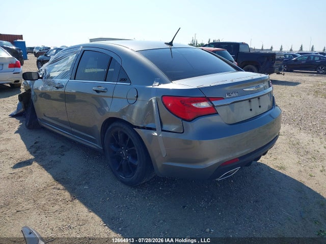 2013 Chrysler 200 მანქანა იყიდება აუქციონზე, vin: 1C3CCBHG4DN719198, აუქციონის ნომერი: 12664913