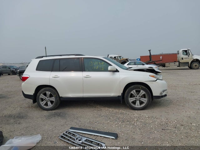 12664918 :رقم المزاد ، 5TDBK3EH8CS148126 vin ، 2012 Toyota Highlander V6 مزاد بيع