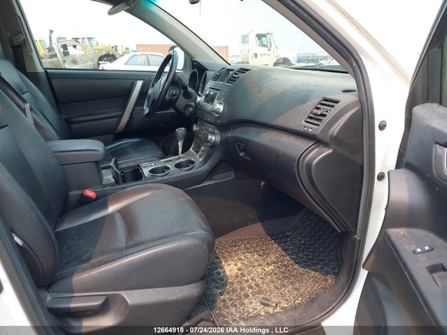 12664918 :رقم المزاد ، 5TDBK3EH8CS148126 vin ، 2012 Toyota Highlander V6 مزاد بيع