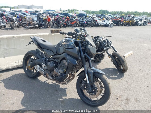 Продажа на аукционе авто 2016 Yamaha Fz09, vin: JYARN33N5GA002537, номер лота: 12664924