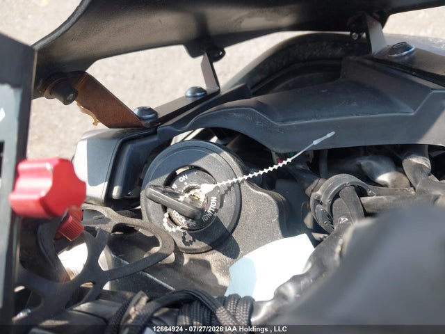 Продажа на аукционе авто 2016 Yamaha Fz09, vin: JYARN33N5GA002537, номер лота: 12664924