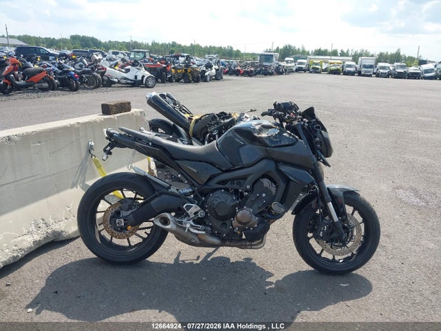 Продажа на аукционе авто 2016 Yamaha Fz09, vin: JYARN33N5GA002537, номер лота: 12664924