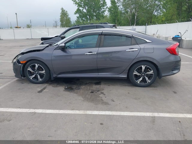 Honda Civic Touring 2016 2HGFC1F91GH110849 Image 14